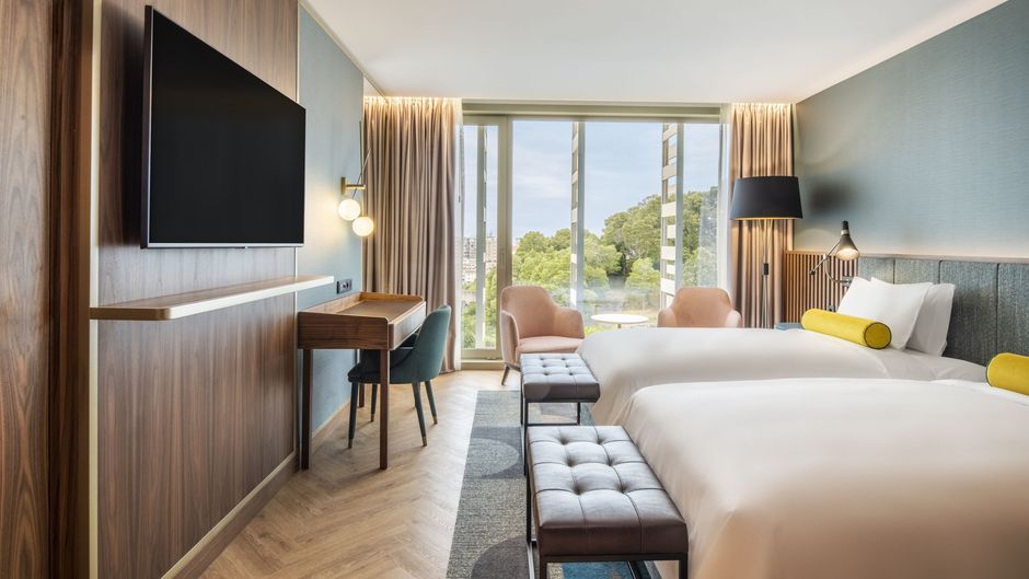 Renaissance Porto Lapa Hotel Room