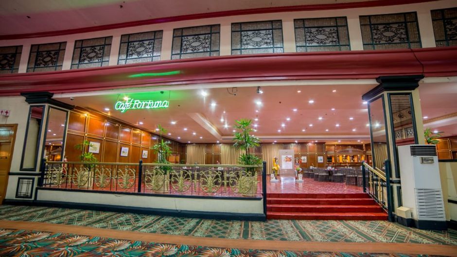 Waterfront Airport Hotel & Casino Restaurant