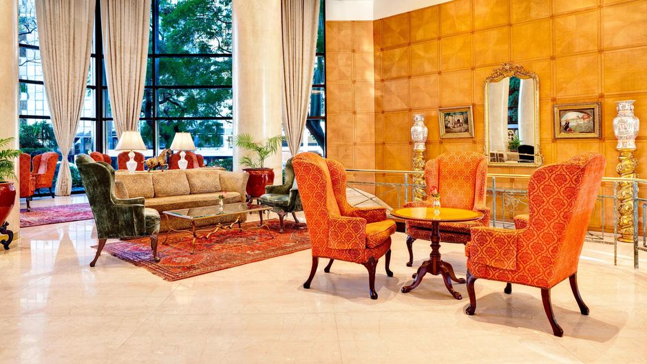 Park Tower, a Luxury Collection Hotel Restaurant