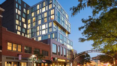 Le Meridien Columbus, The Joseph