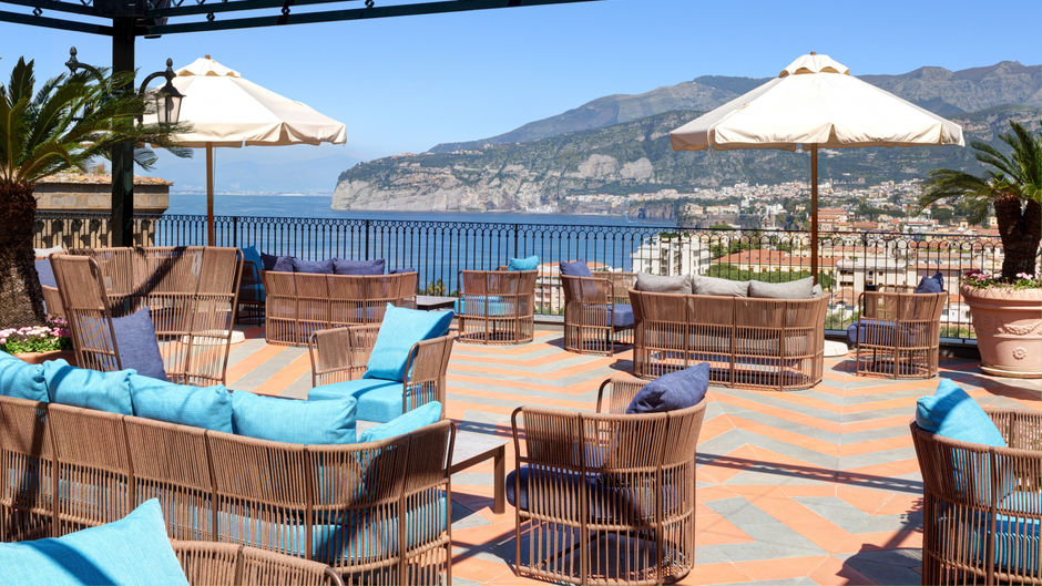 Grand Hotel Capodimonte Exterior