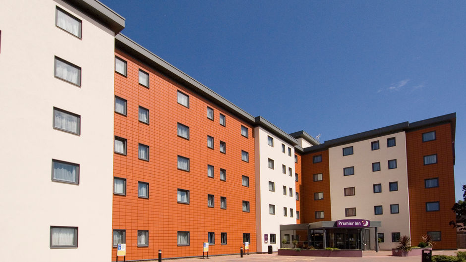 Premier Inn Portsmouth (Port Solent) Exterior