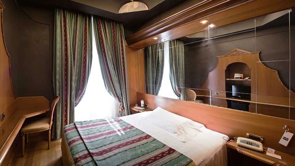 Hotel Isa Room