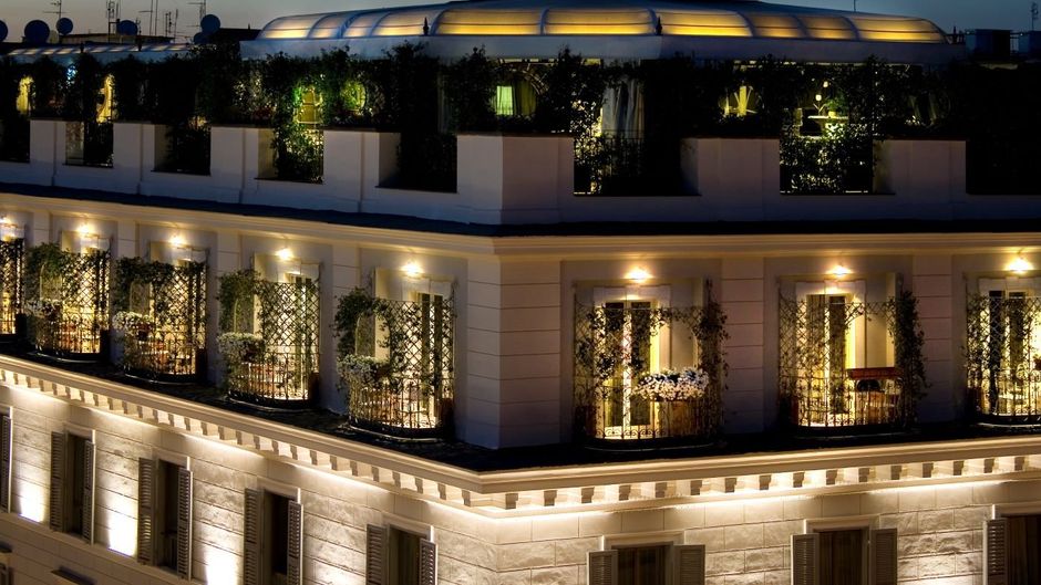 Hotel Isa Exterior