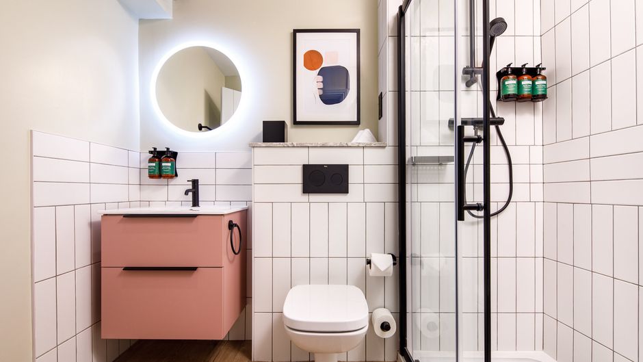 Voco Lythe Hill Hotel & Spa Room