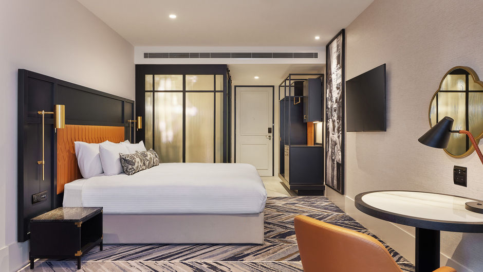 Dorsett Melbourne Room