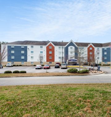 Candlewood Suites