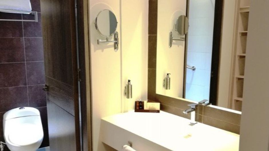 Cafe Hotel Medellin Room