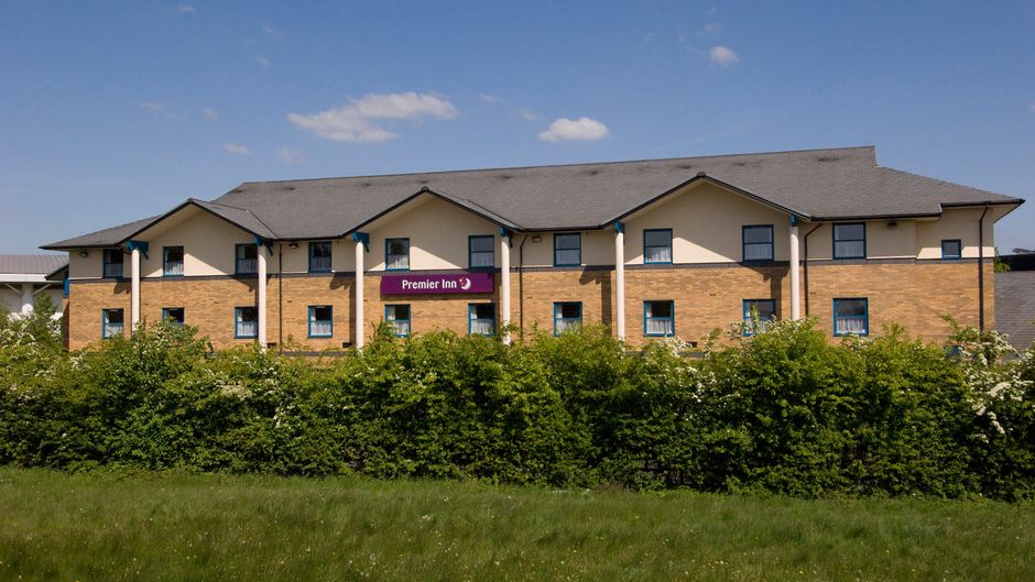 Premier Inn Wolverhampton North Exterior