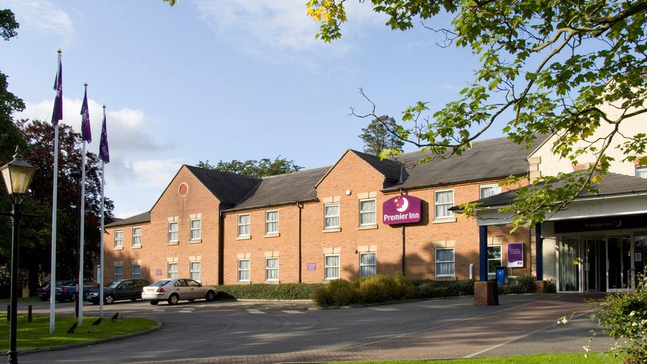 Premier Inn York North Exterior