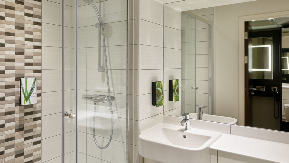 Premier Inn York North Room