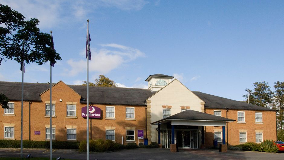 Premier Inn York North Exterior