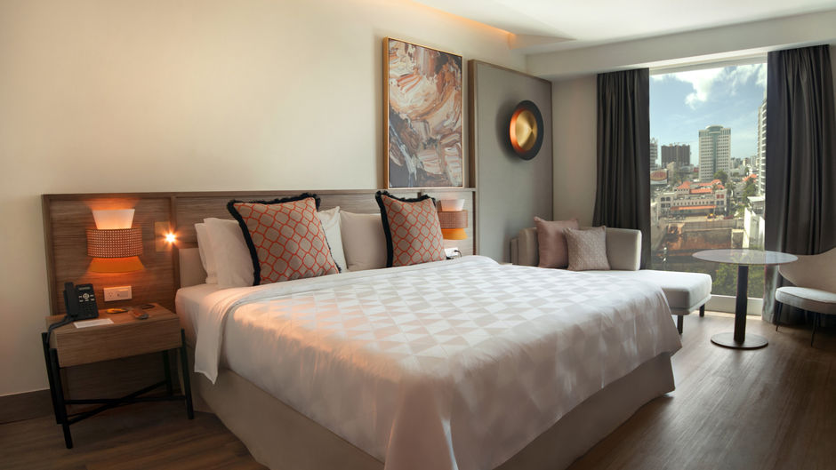 Holiday Inn Hotel Room