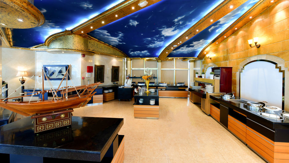 TOP Al Sultan Beach Resort Restaurant