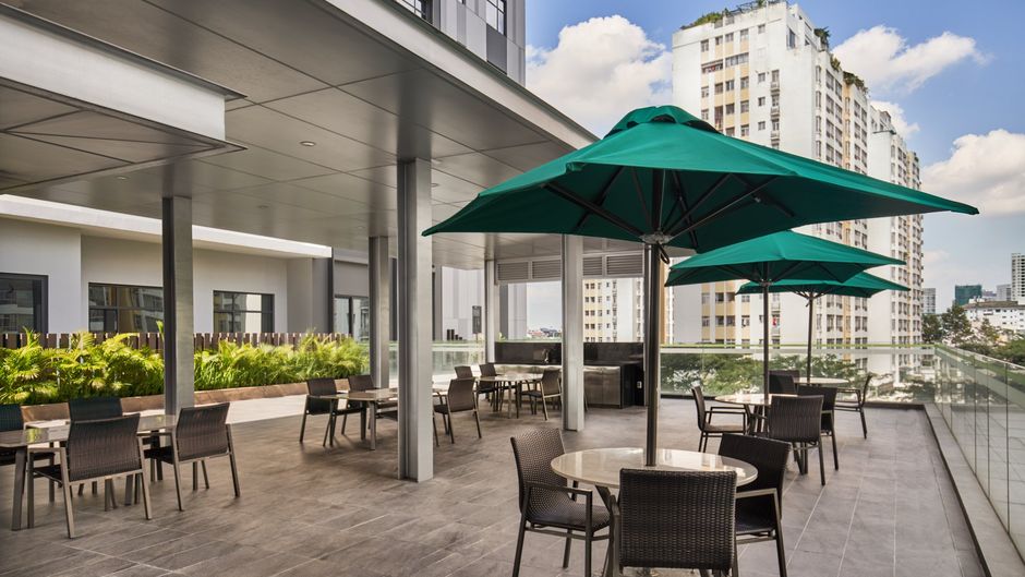 Oakwood Residence Saigon Exterior