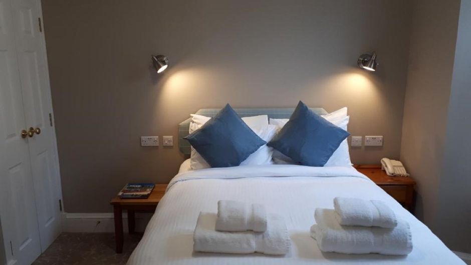 Coul House Hotel Room