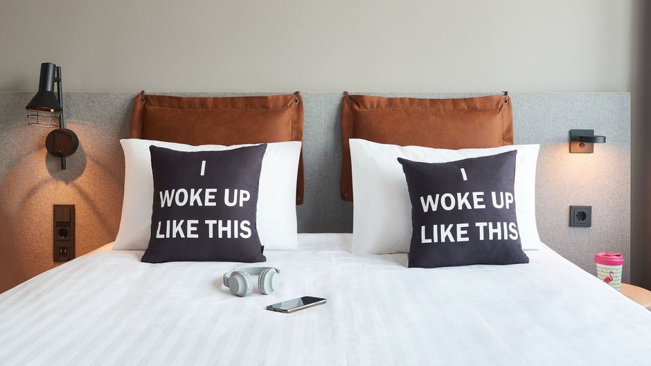 Moxy Amsterdam Schiphol Airport Room