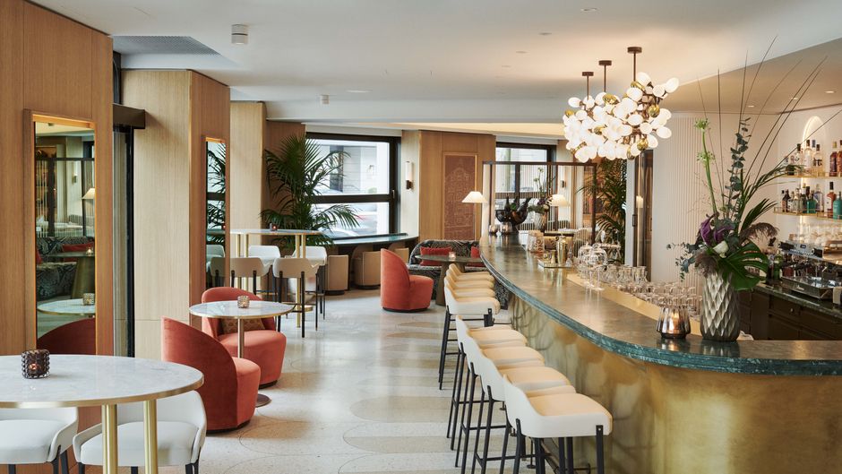 Ambassador Hotel Zurich Lobby