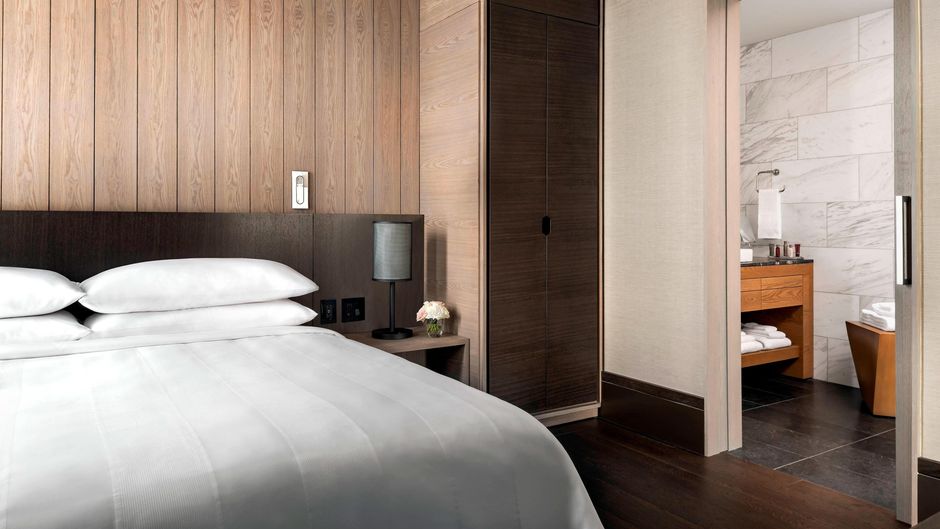 Toronto Marriott Markham Suite
