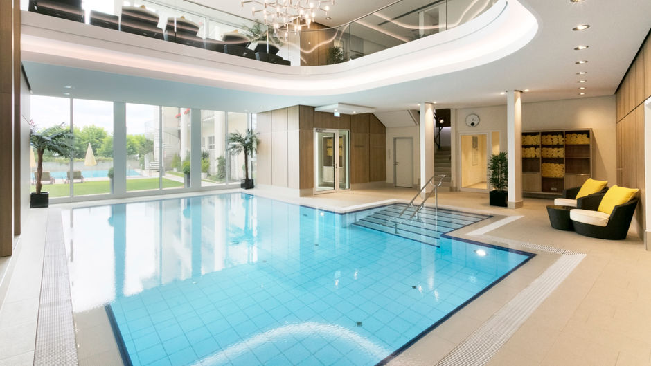 Hotel Bayerischer Hof Pool