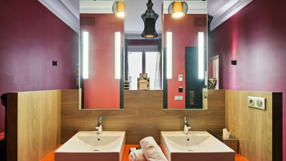 Hotel Paris Le Singulier Room