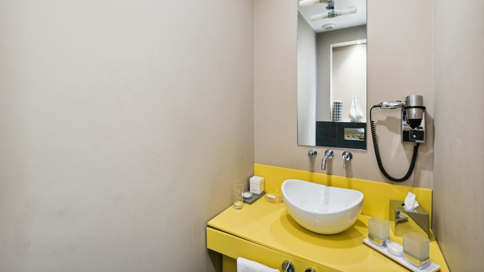Hotel Paris Le Singulier Room