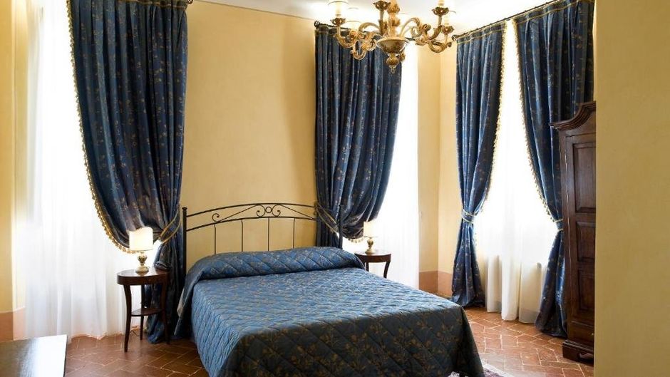 Villa Rinalducci Room
