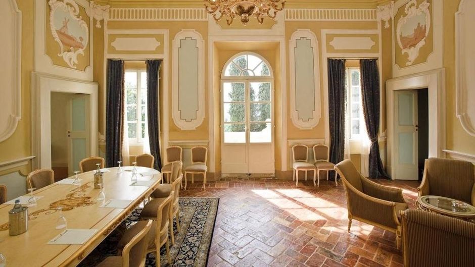 Villa Rinalducci Meeting