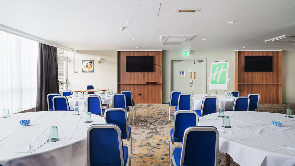 Holiday Inn Derby Nottingham Meeting