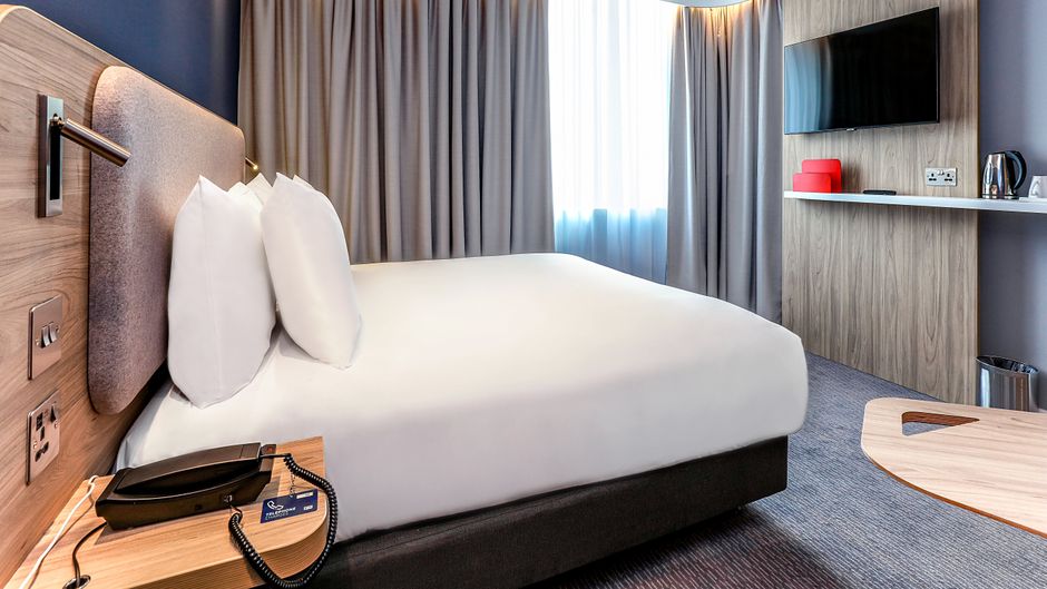 Holiday Inn Express Exeter-City Centre Room