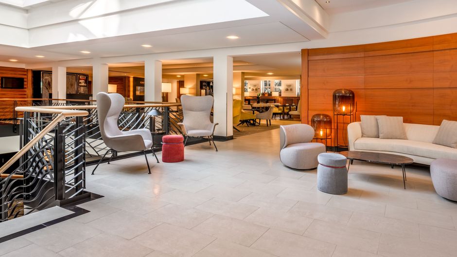 Cologne Marriott Hotel Lobby