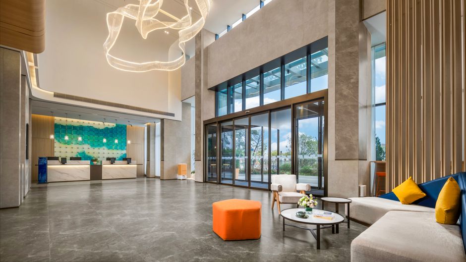 Holiday Inn Express Jiangmen Yinhu Bay Exterior
