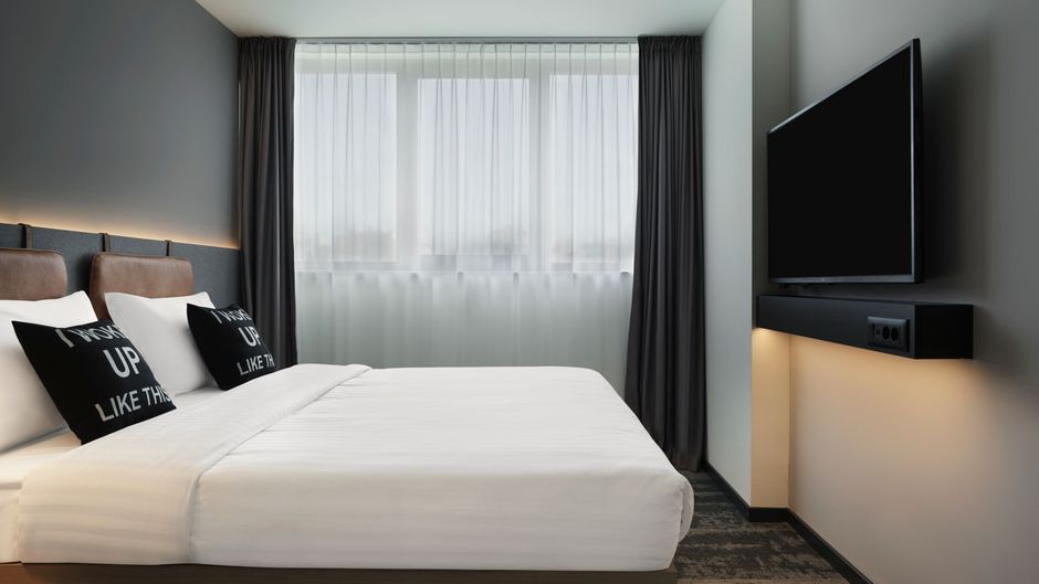 Moxy Belgrade Room