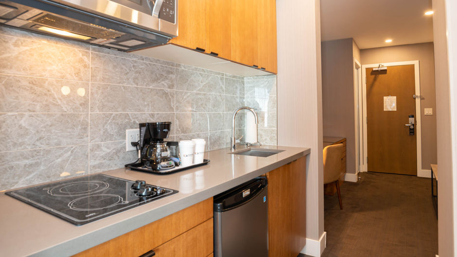 Sandman Hotel Hamilton Room