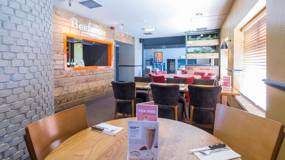 Premier Inn Stockport South Restaurant