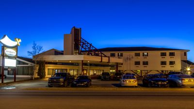 Sinbad's Hotel & Suites