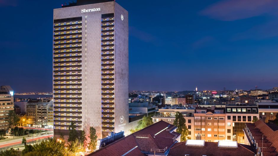 Sheraton Lisboa Hotel & Spa Exterior