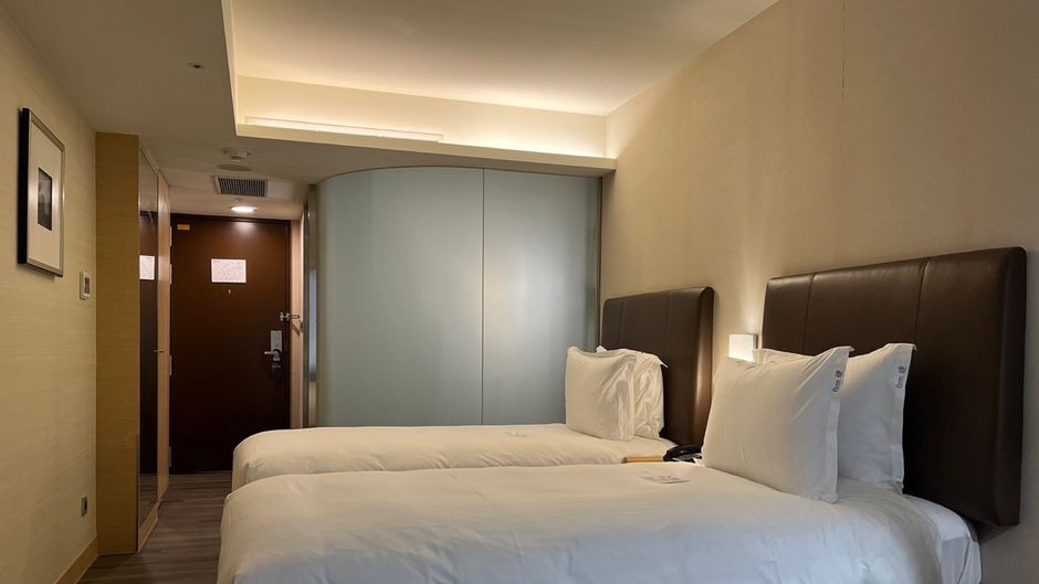 Holiday Inn Express Taoyuan Room