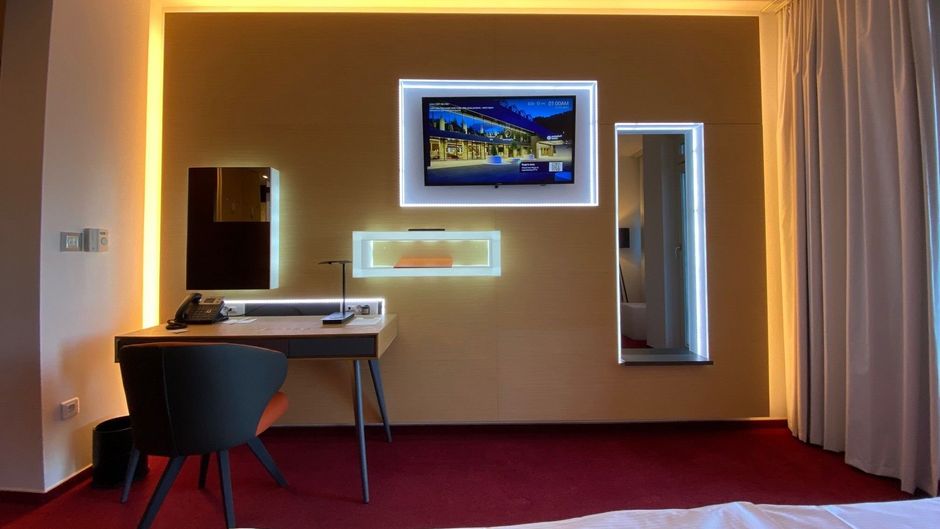 Habakuk Hotel Room