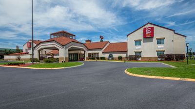 Red Roof PLUS Knoxville West-Cedar Bluff