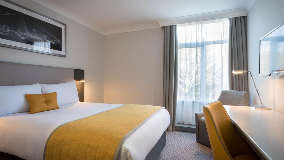 Maldron Hotel Limerick Room