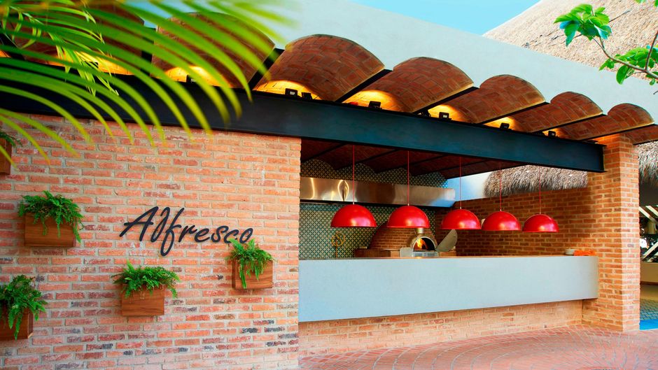 Sheraton Buganvilias Resort-Conv Center Restaurant