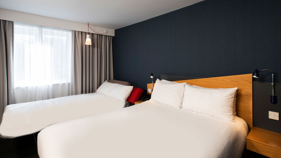 Holiday Inn Express Leeds City Centre Room