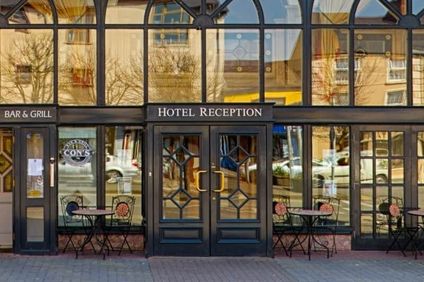 River Island Hotel