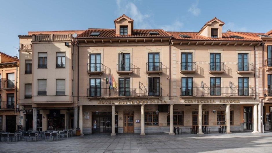 Exe Astur Hotel Plaza Exterior