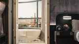 <b>Hotel Indigo Overseas Chinese Town Room</b>. Virtual Tours powered by <a href="https://www.leonardoworldwide.com/" title="Leonardo Worldwide" target="_blank">Leonardo</a>.