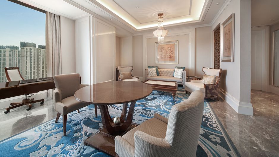 Sheraton Grand Wuhan Hankou Hotel Suite