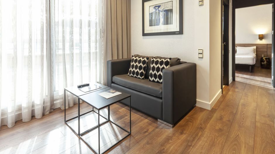 Derby Hotel Suite
