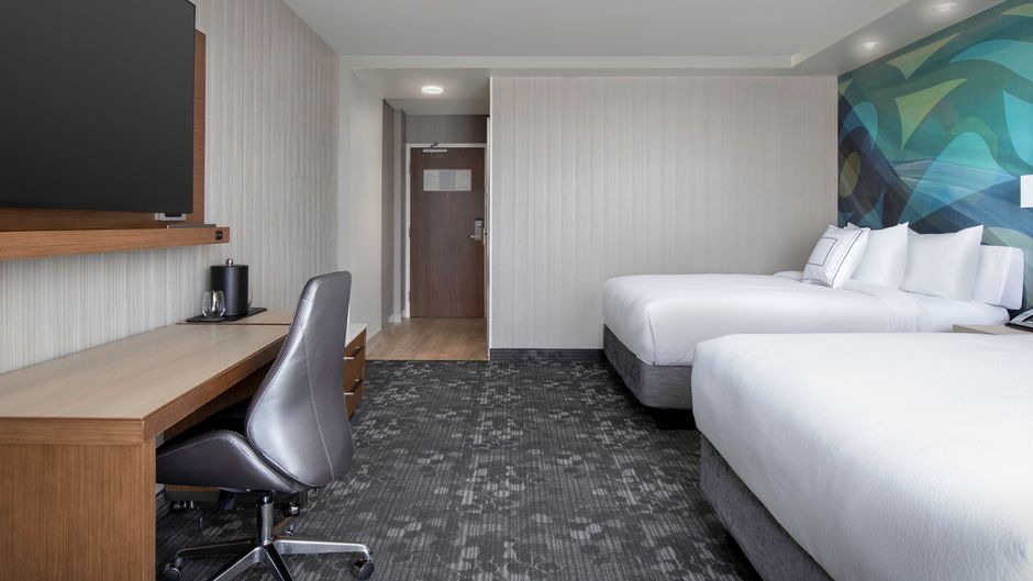 Courtyard by Marriott Nanaimo Room