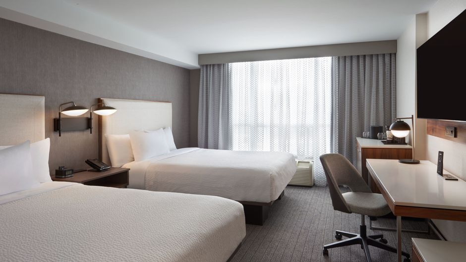 Courtyard By Marriott Kitchener Room